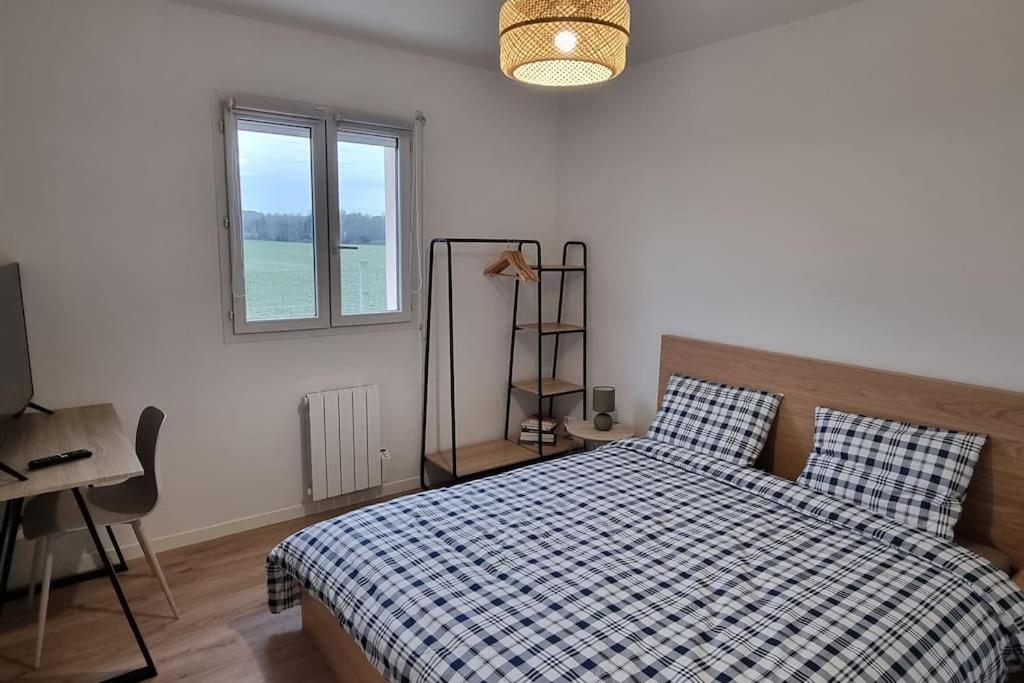 Maison Pac-Man Climatisee Avec Piscine Juin A Aout- Pac-Man Entre Collegues, Amis, Famille - Barbecue - Netflix - Prime - Baby Foot 50Cts Saint-Seurin-sur-l'Isle Esterno foto